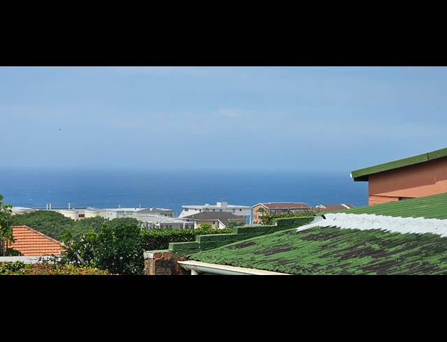4 BEDROOM HOUSE FOR SALE IN MANABA BEACH